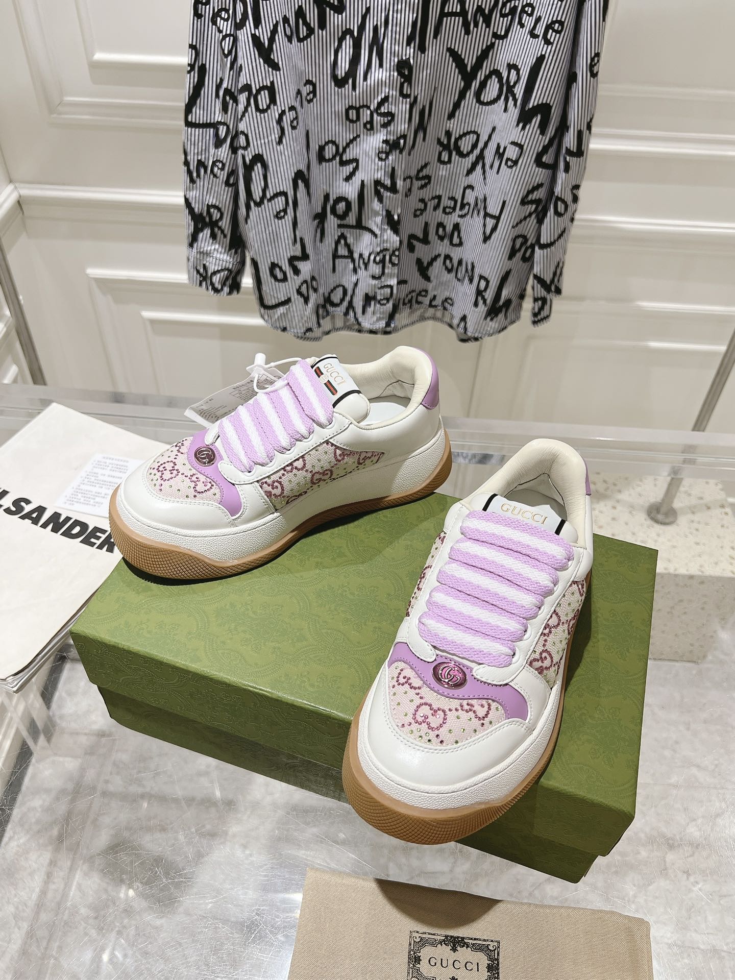 GUCCI SCREENER 50 SNEAKER WHITE AND PURPLE CALFSKIN