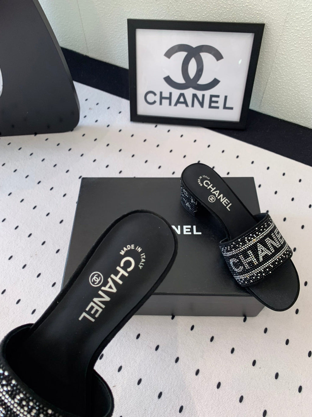 CHANEL RHINESTONE LETTER HIGH HEELS BLACK AND WHITE LAMBSKIN