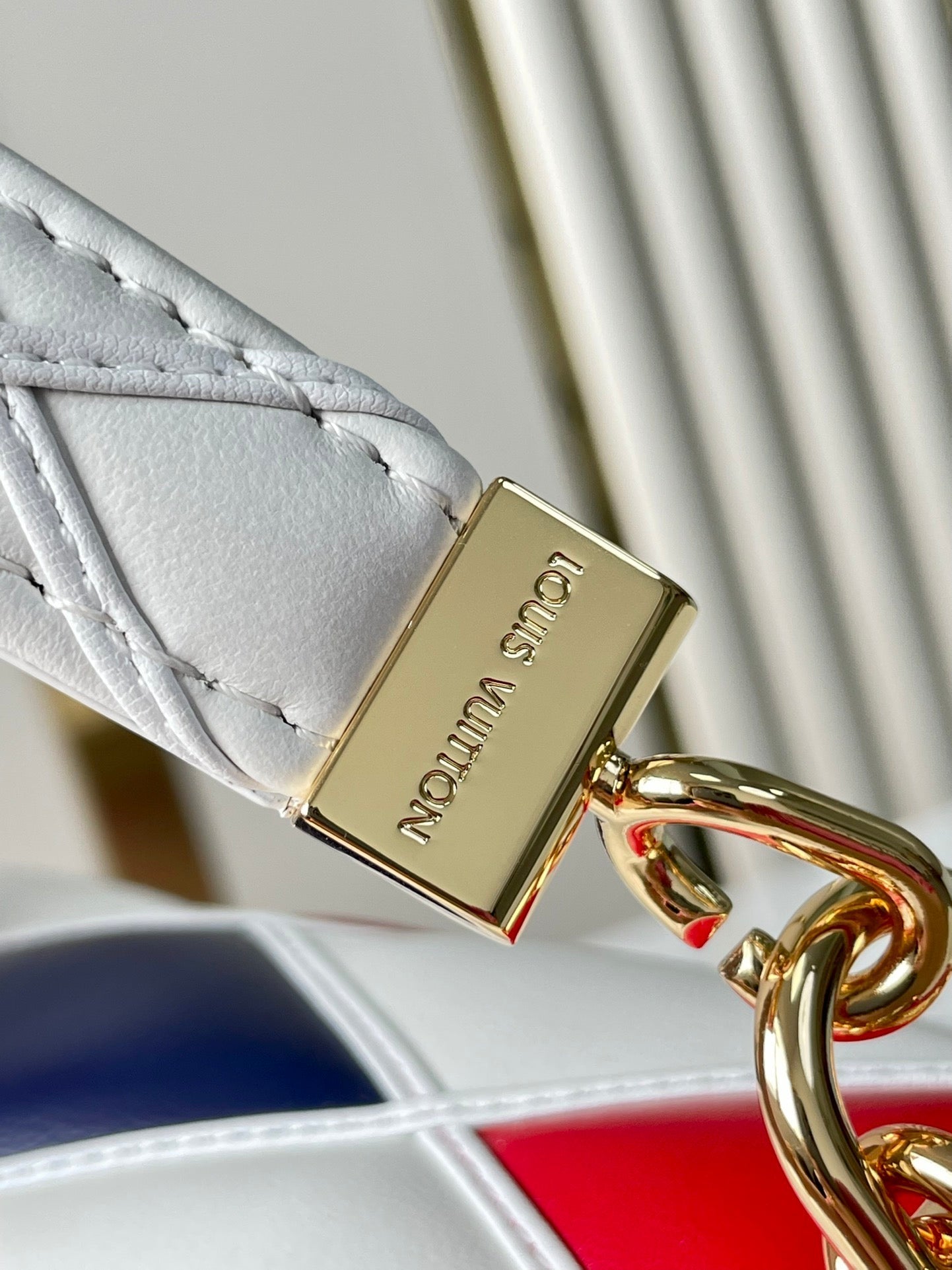 LOUIS VUITTON GO-14 MM 23 IN WHITE RED MIX NAVY BLUE QUILTED LAMBSKIN GOLD HARDWARE