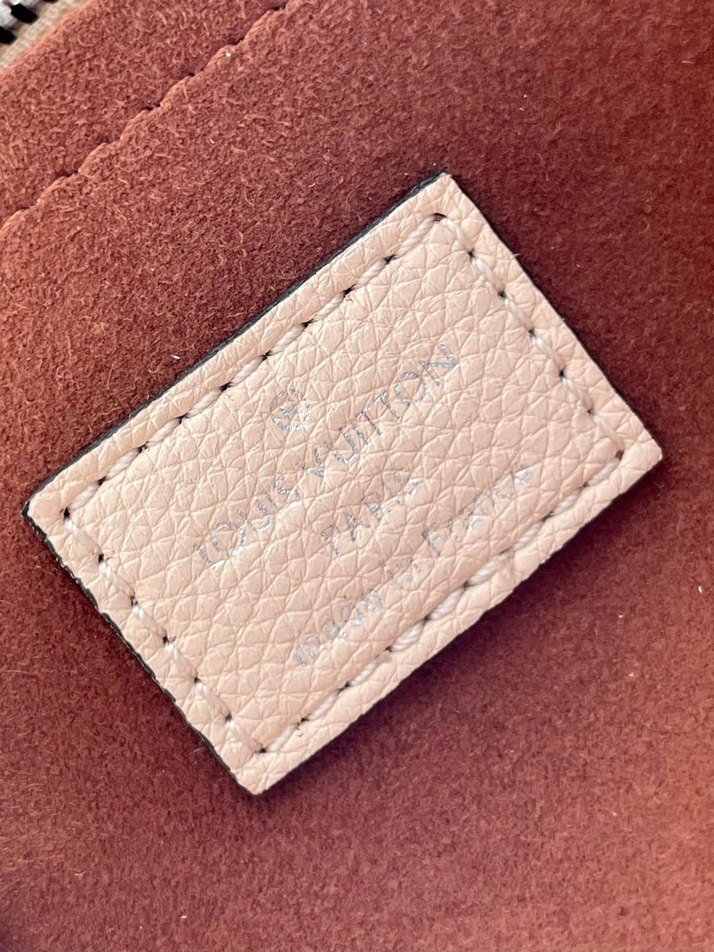 LOUIS VUITTON HAND IT ALL PM 29 IN BEIGE MONOGRAM PERFORATE CALFSKIN SILVER HARDWARE