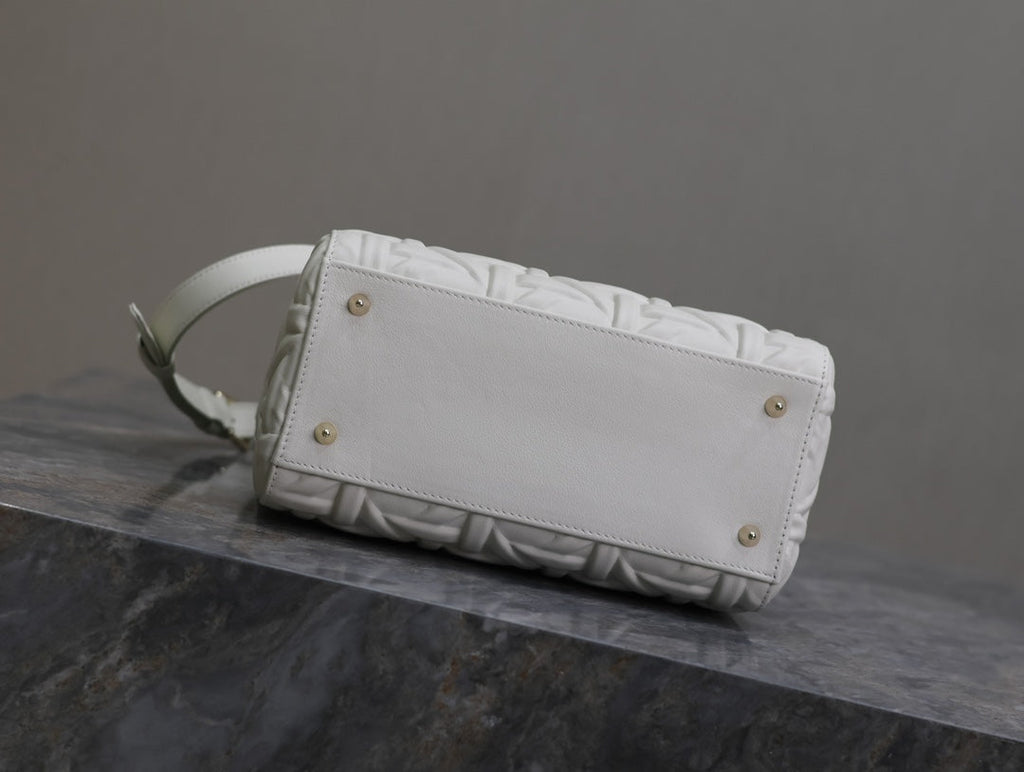 DIOR LADY BAG 24 IN WHITE GRAPHIC CANNAGE CALFSKIN PALE GOLD-FINISH METAL CHARMS