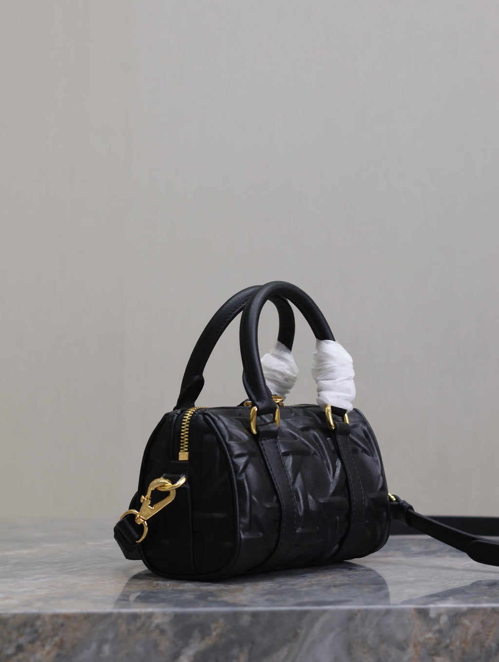 DIOR MINI GROOVE BAG 16 IN BLACK MACROCANNAGE CALFSKIN WITH GOLD HARDWARE
