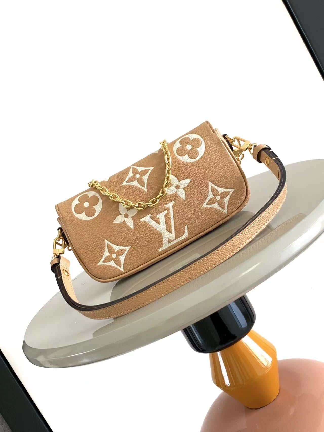 LOUIS VUITTON IVY 23 IN ARIZONA CREAM MONOGRAM EMPREINTE LEATHER GOLD HARDWARE