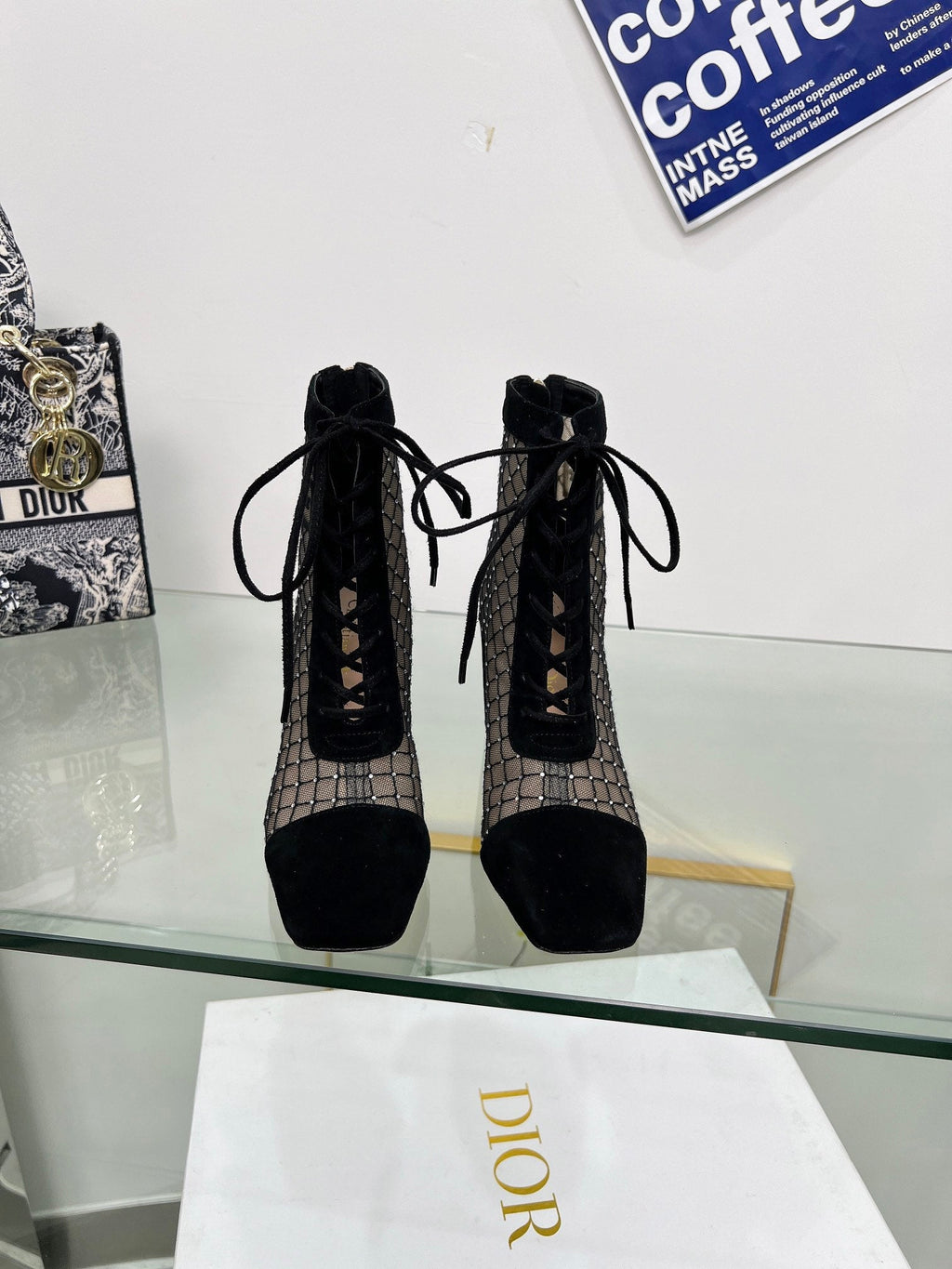 DIOR NAUGHTILY-D HEELED ANKLE BOOT IN BLACK EMBROIDERED MESH AND SUEDE 8 CM