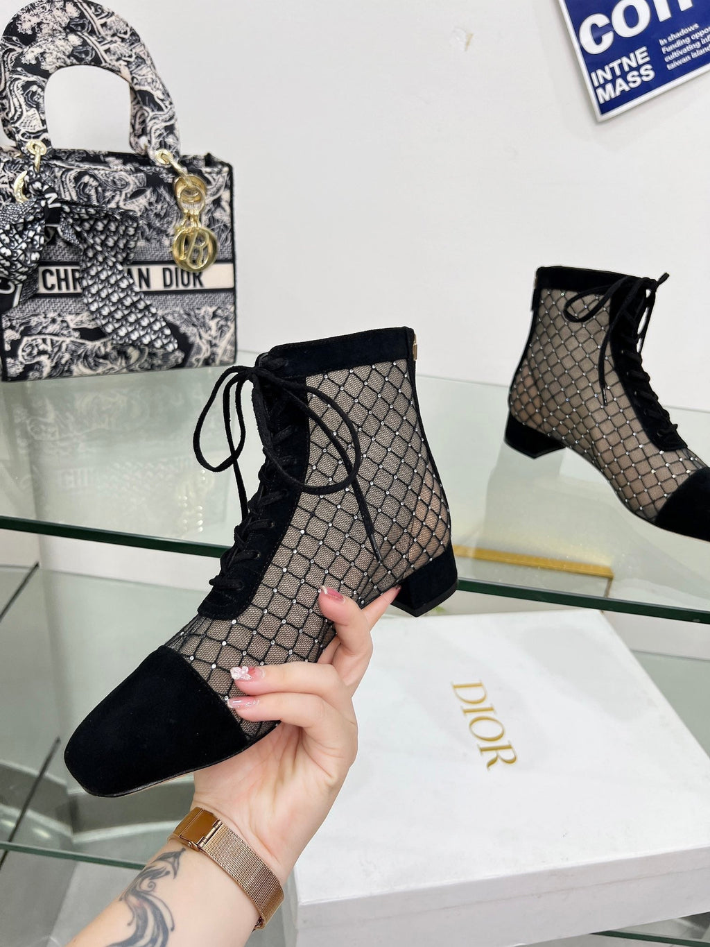 DIOR NAUGHTILY-D HEELED ANKLE BOOT IN BLACK EMBROIDERED MESH AND SUEDE 35 MM