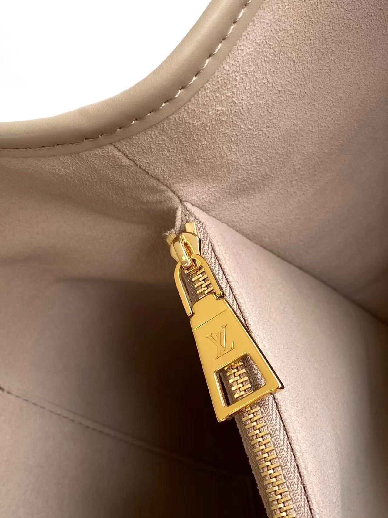 LOUIS VUITTON BABYLONE TOTE MM 39 IN TOURTERELLE MONOGRAM EMPREINTE LEATHER