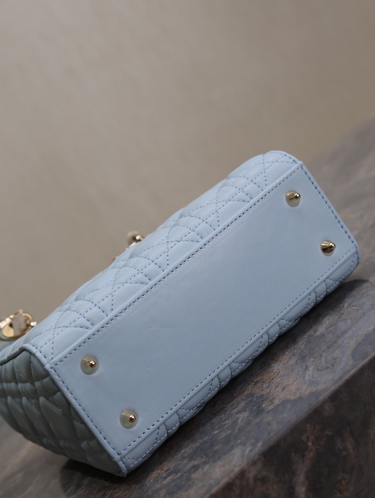 DIOR MEDIUM LADY BAG 20 IN BABY BLUE QUILTED MACROCANNAGE CALFSKIN GREEN STRAP