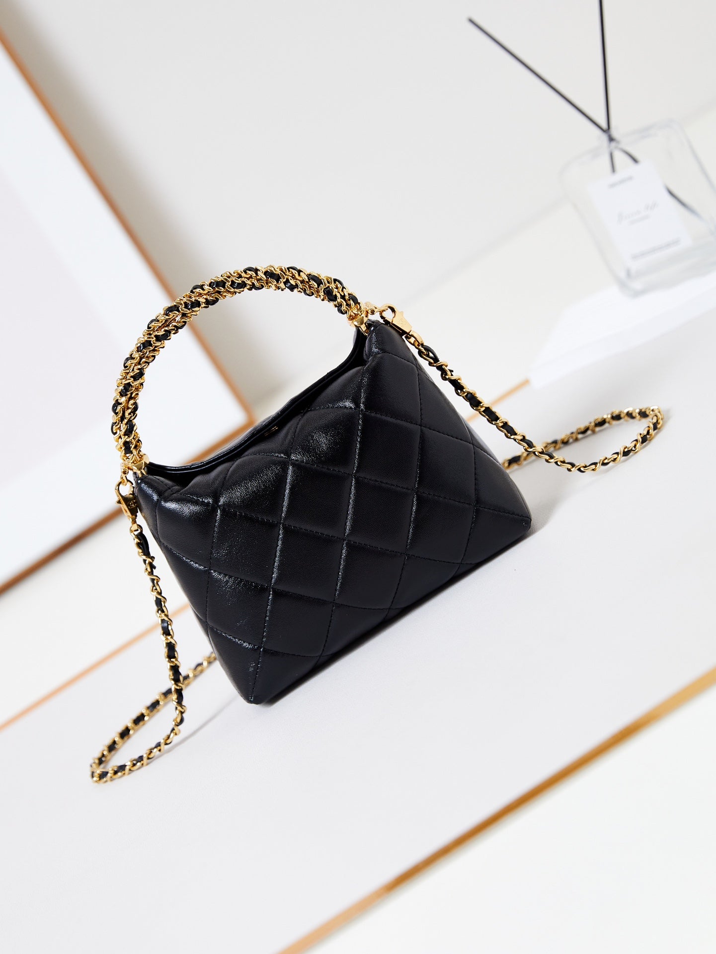 CHANEL HOBO BAG 18 IN BLACK SOFT LAMBSKIN GOLD CHAIN
