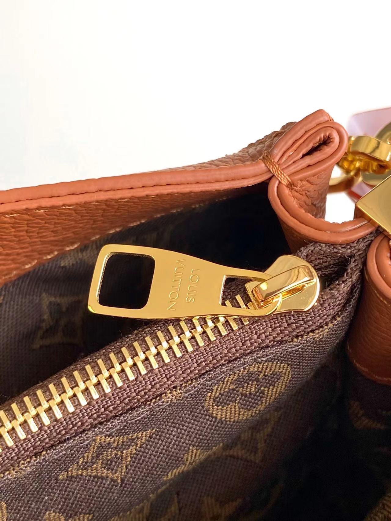 LOUIS VUITTON DAUPHINE SOFT MM 24 IN COGNAC CALFSKIN GOLD HARDWARE