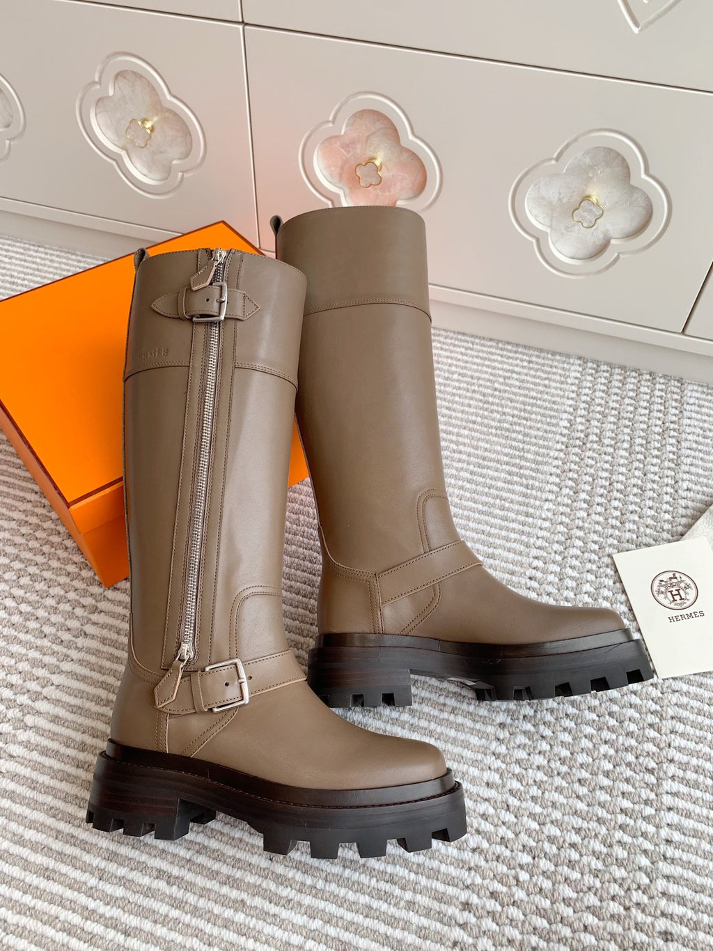 HERMES JAIME BOOT IN CEDAR BROWN CALFSKIN