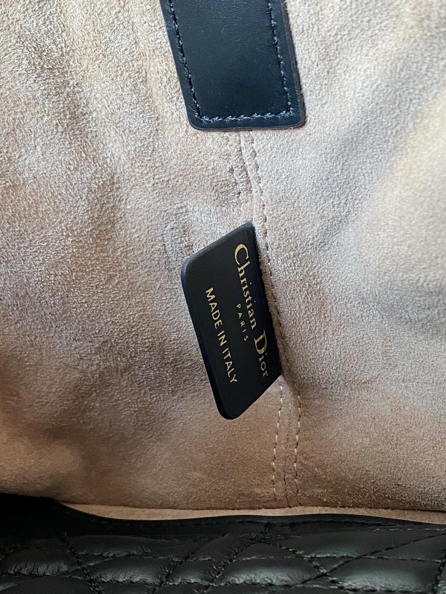 DIOR MINI TOUJOURS BAG 23 IN BEIGE CANNAGE CALFSKIN BLACK STRAP