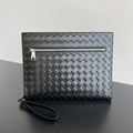 INTRECCIATO CLUTCH 32 IN BLACK SOFT CALFSKIN