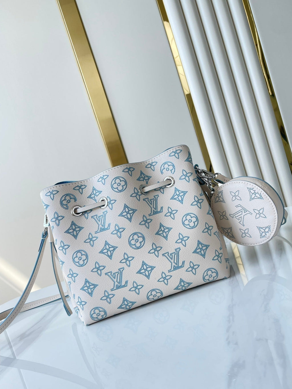 LOUIS VUITTON BELLA 22 IN WHITE PERFORATED CALFSKIN SILVER HARDWARE