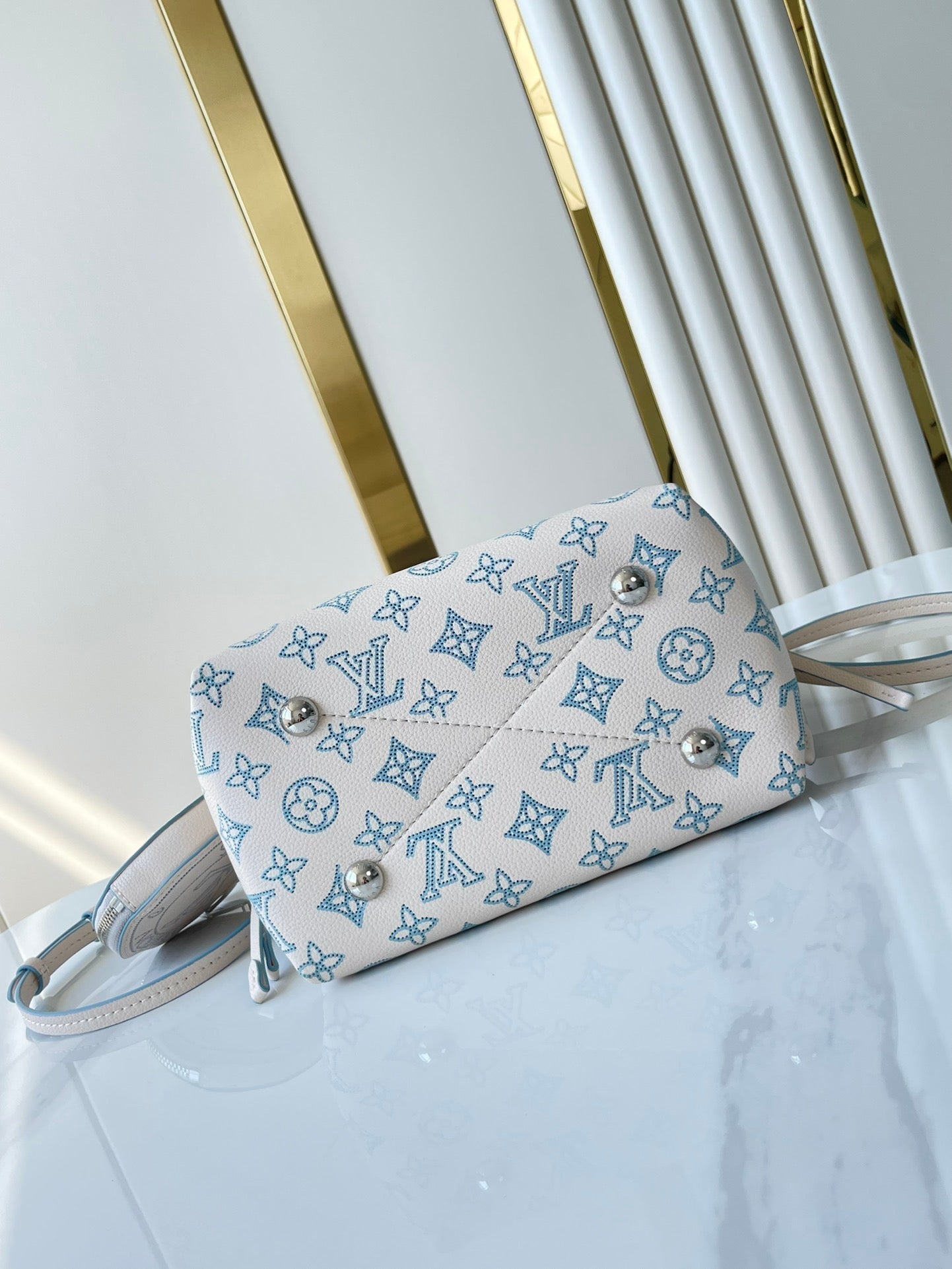 LOUIS VUITTON BELLA 22 IN WHITE PERFORATED CALFSKIN SILVER HARDWARE