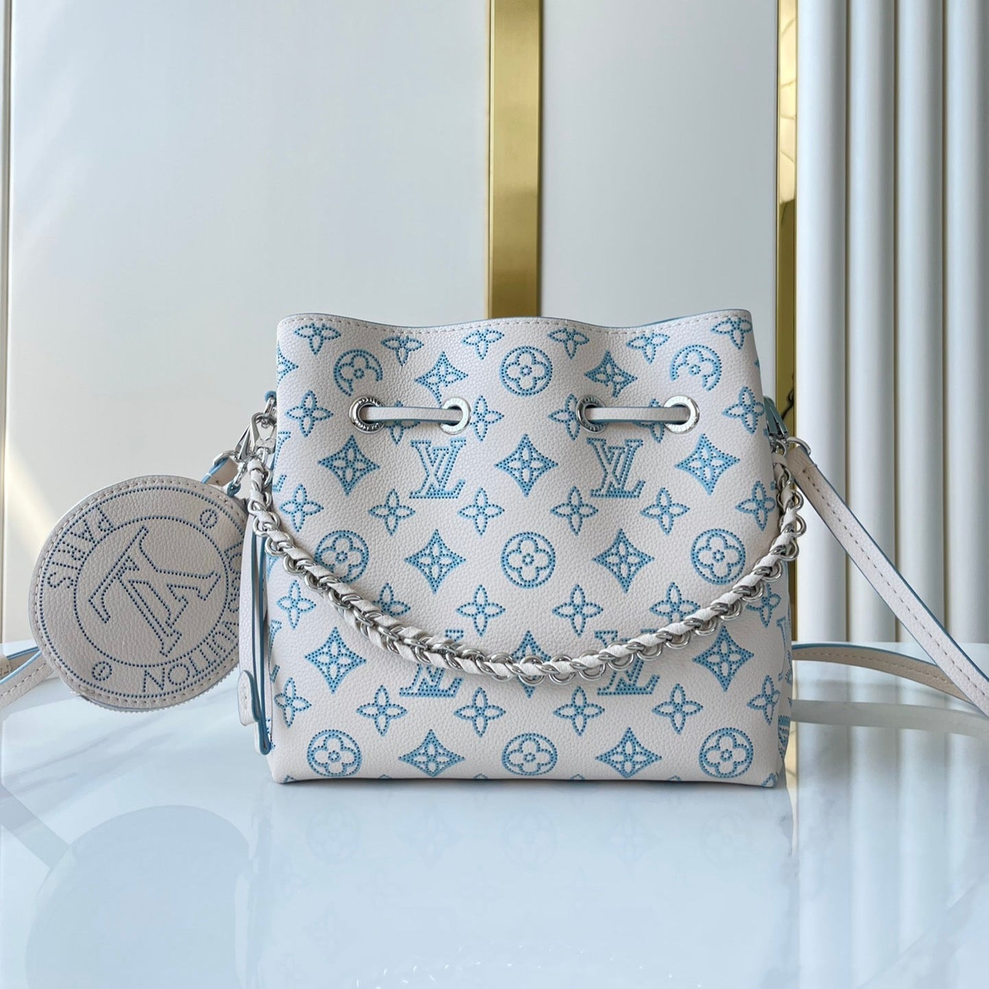 LOUIS VUITTON BELLA 22 IN WHITE PERFORATED CALFSKIN SILVER HARDWARE