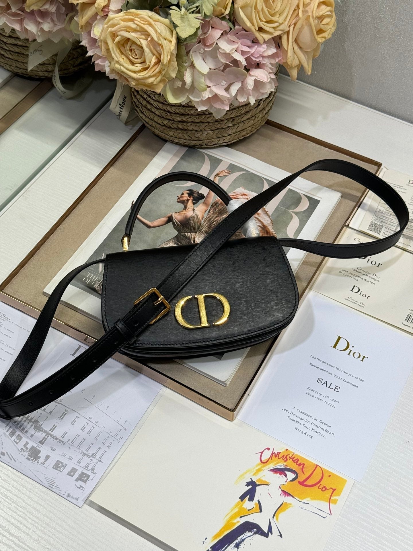 DIOR SMALL 19 MONTAIGNE AVENUE TOP HANDLE BAG BLACK SMOOTH CALFSKIN 221147