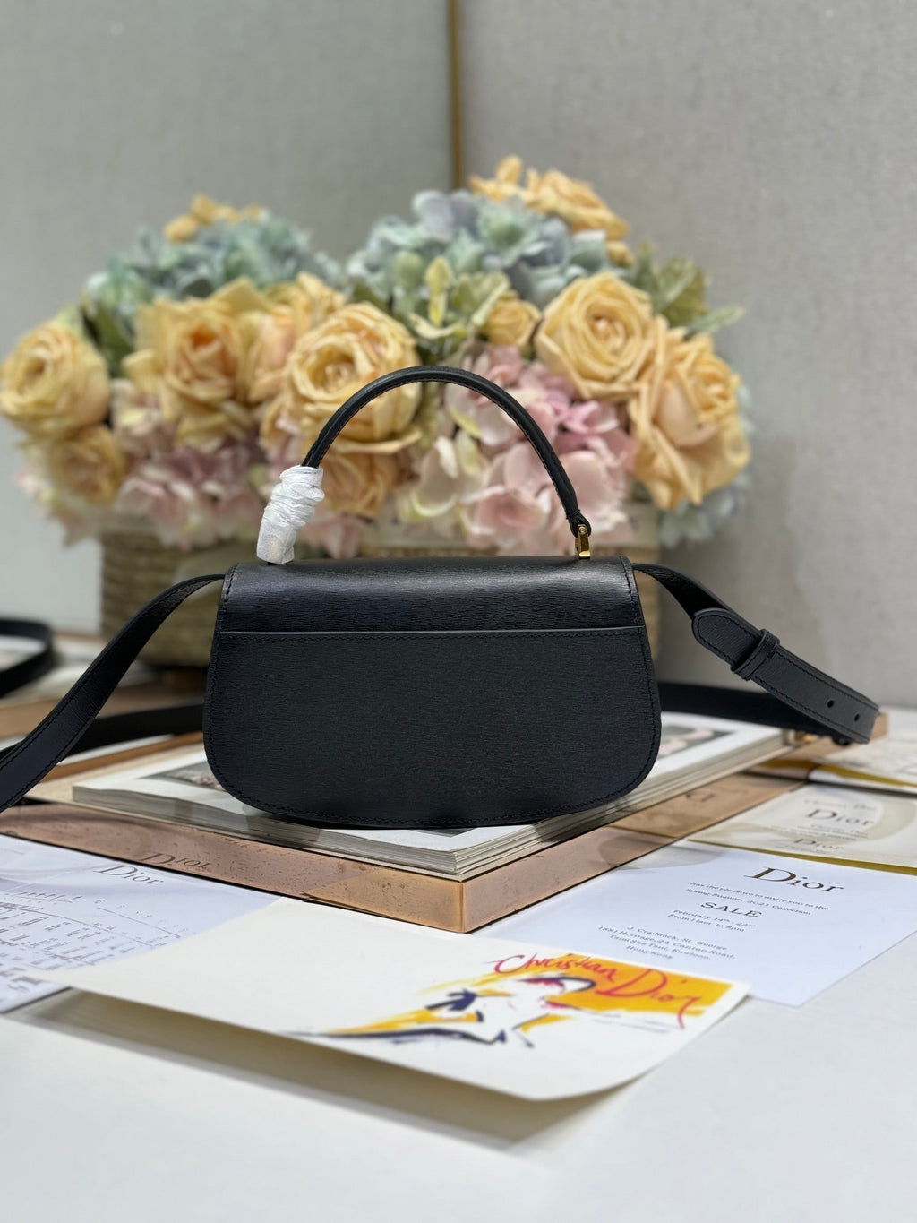 DIOR SMALL 19 MONTAIGNE AVENUE TOP HANDLE BAG BLACK SMOOTH CALFSKIN 221147