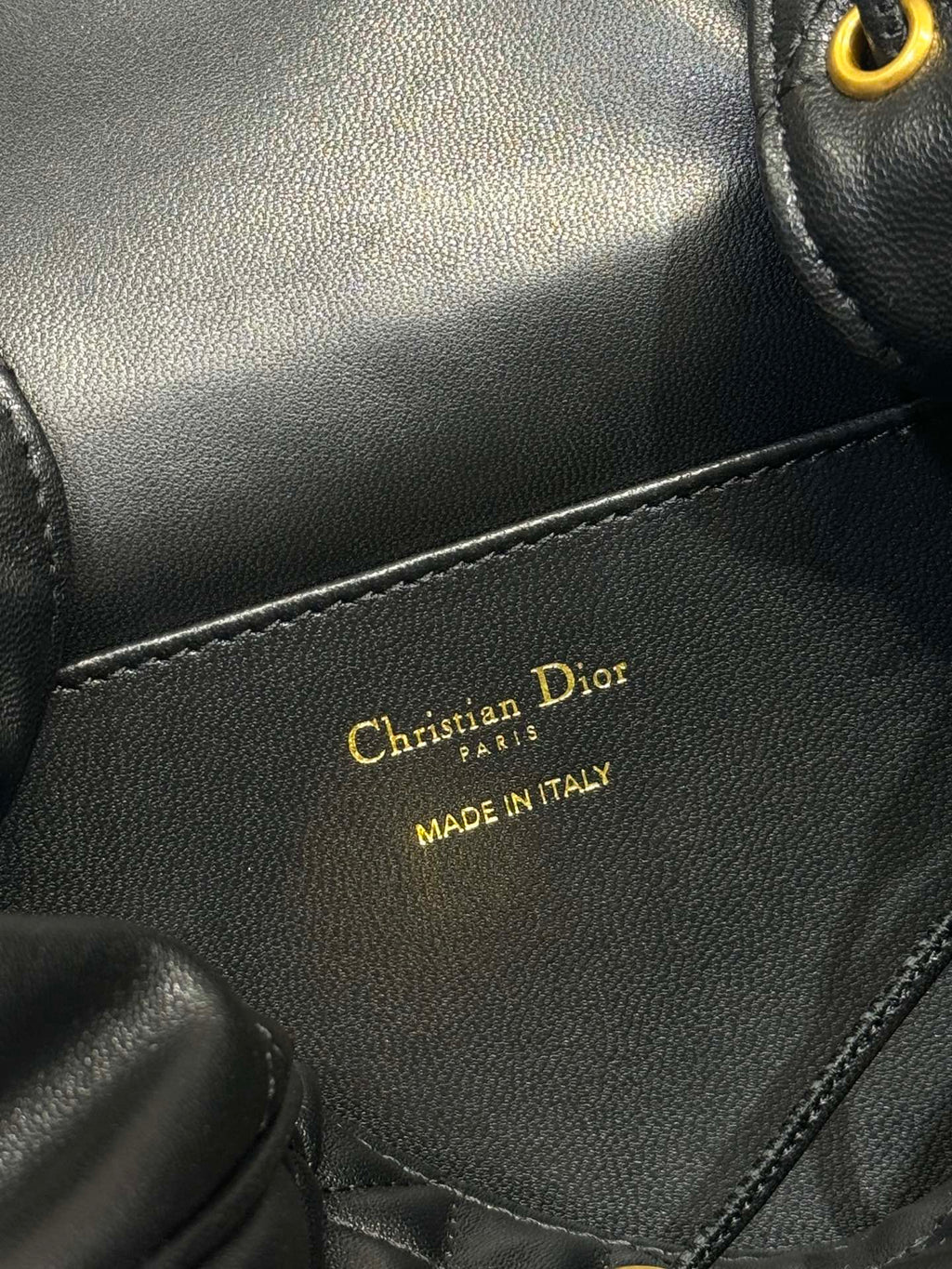 DIOR MEDIUM CARO BACKPACK 27 IN BLACK MACROCANNAGE LAMBSKIN