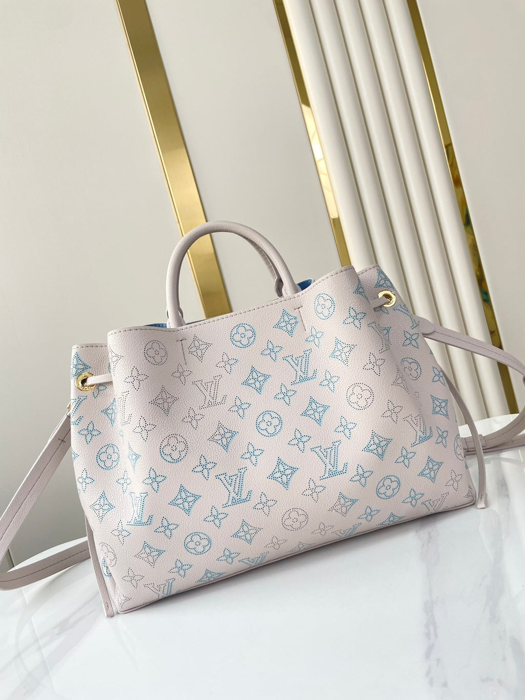 LOUIS VUITTON BELLA TOTE 32 IN BLUME PERFORATED CALFSKIN GOLD HARDWARE