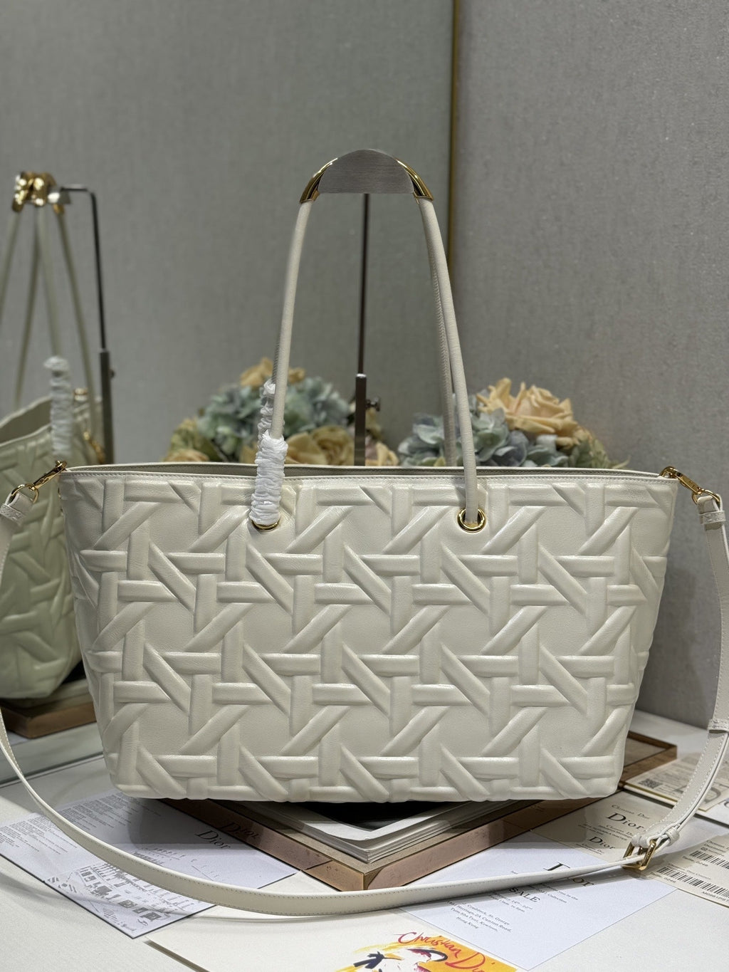 DIOR LARGE 41 TOUJOURS BAG IN WHITE MACROCANNAGE LAMBSKIN