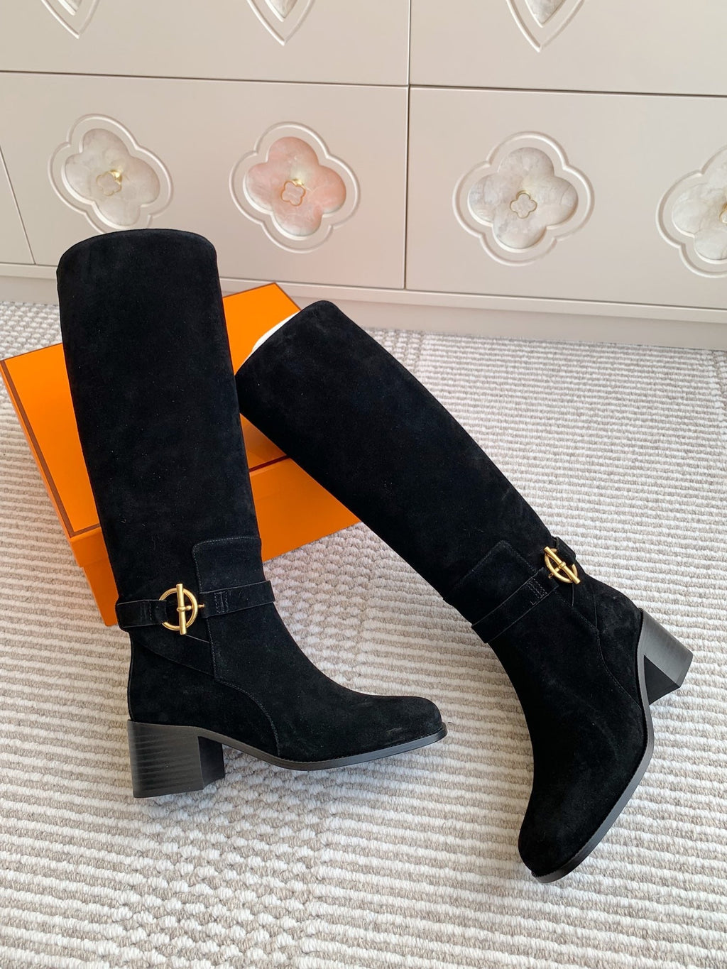 HERMES 25S TALL BOOTS 50 MM IN BLACK SUEDE WITH GOLD HARDWARE