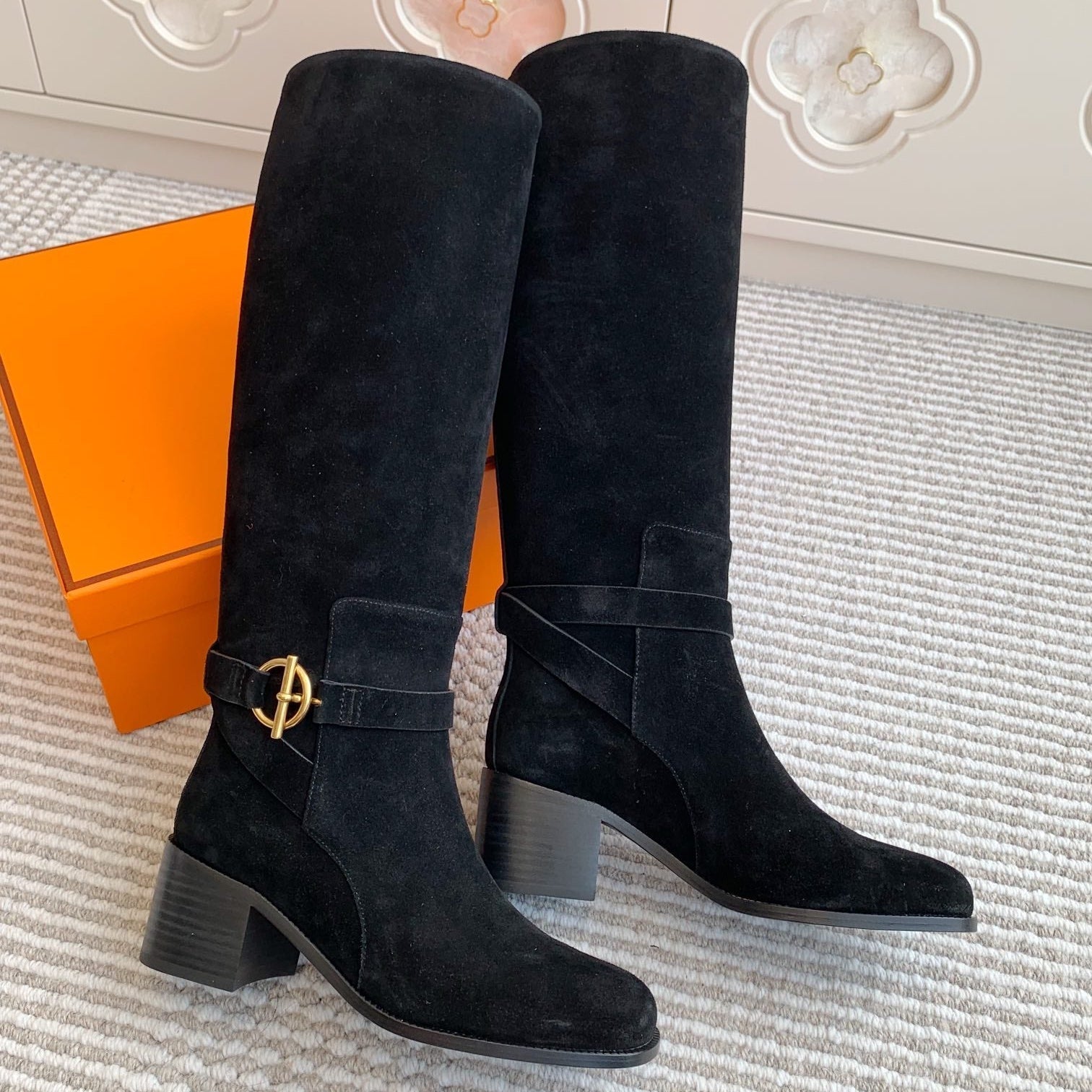 HERMES 25S TALL BOOTS 50 MM IN BLACK SUEDE WITH GOLD HARDWARE