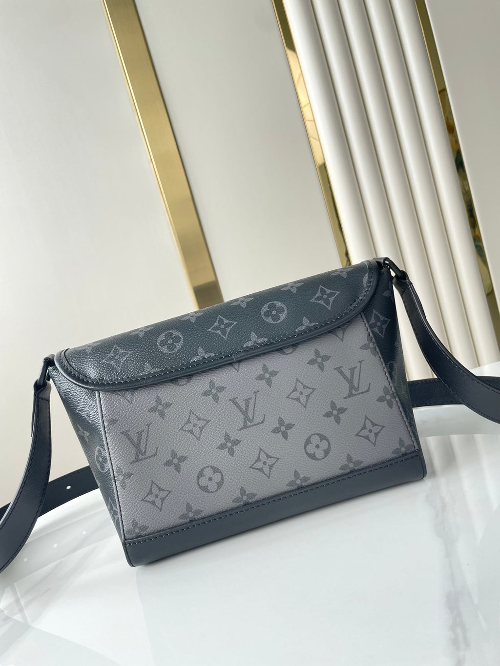 LOUIS VUITTON PULSE MESSENGER 26 IN GUN METAL MONOGRAM ECLIPSE COATED CANVAS