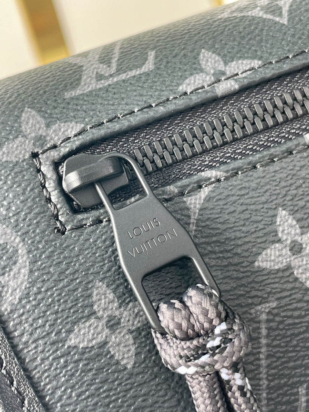 LOUIS VUITTON PULSE MESSENGER 26 IN GUN METAL MONOGRAM ECLIPSE COATED CANVAS