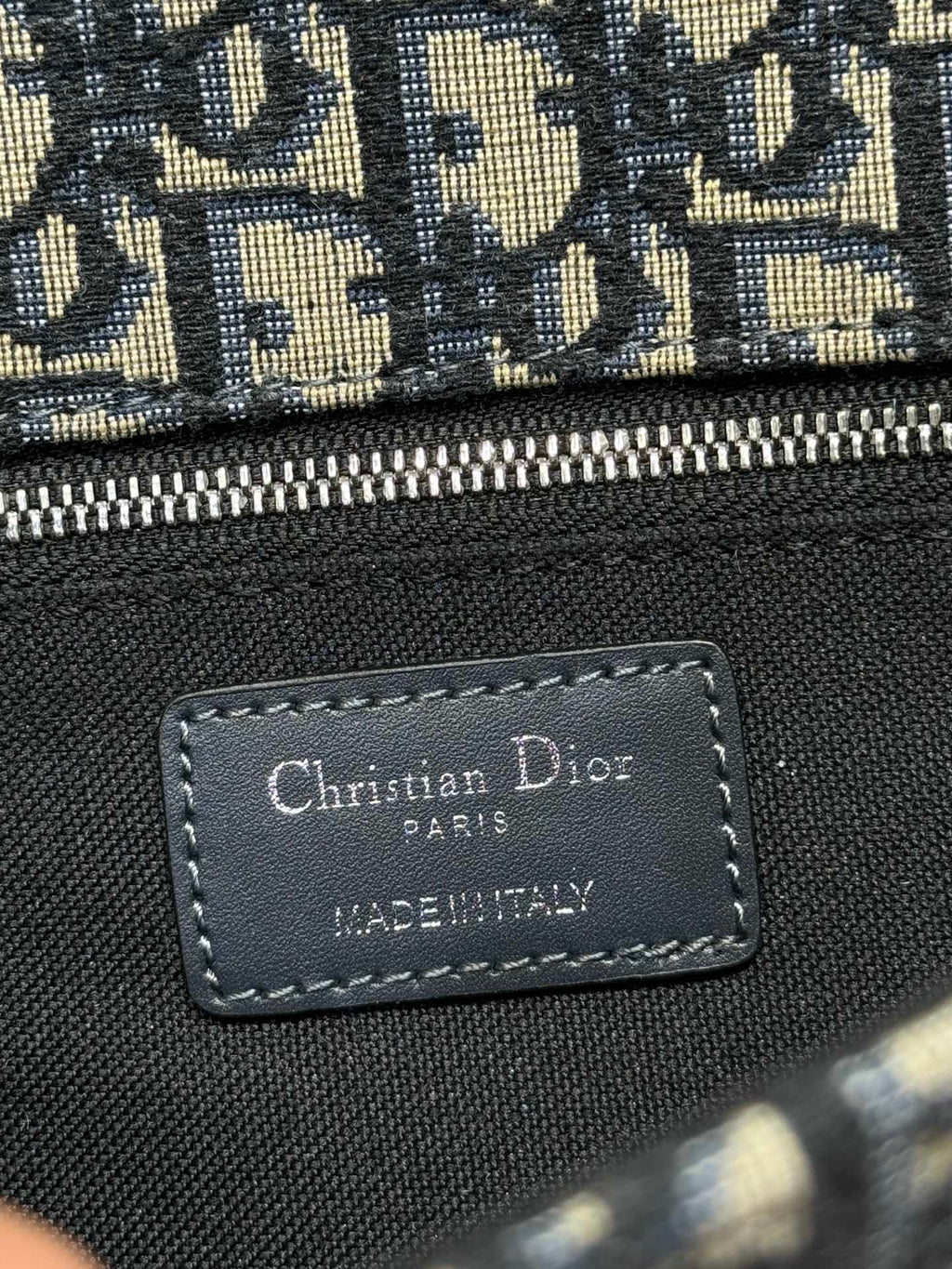 DIOR MONTAIGNE EAST-WEST BAG 24 IN BLACK LAMBSKIN AND MONOGRAM OBLIQUE JACQUARD