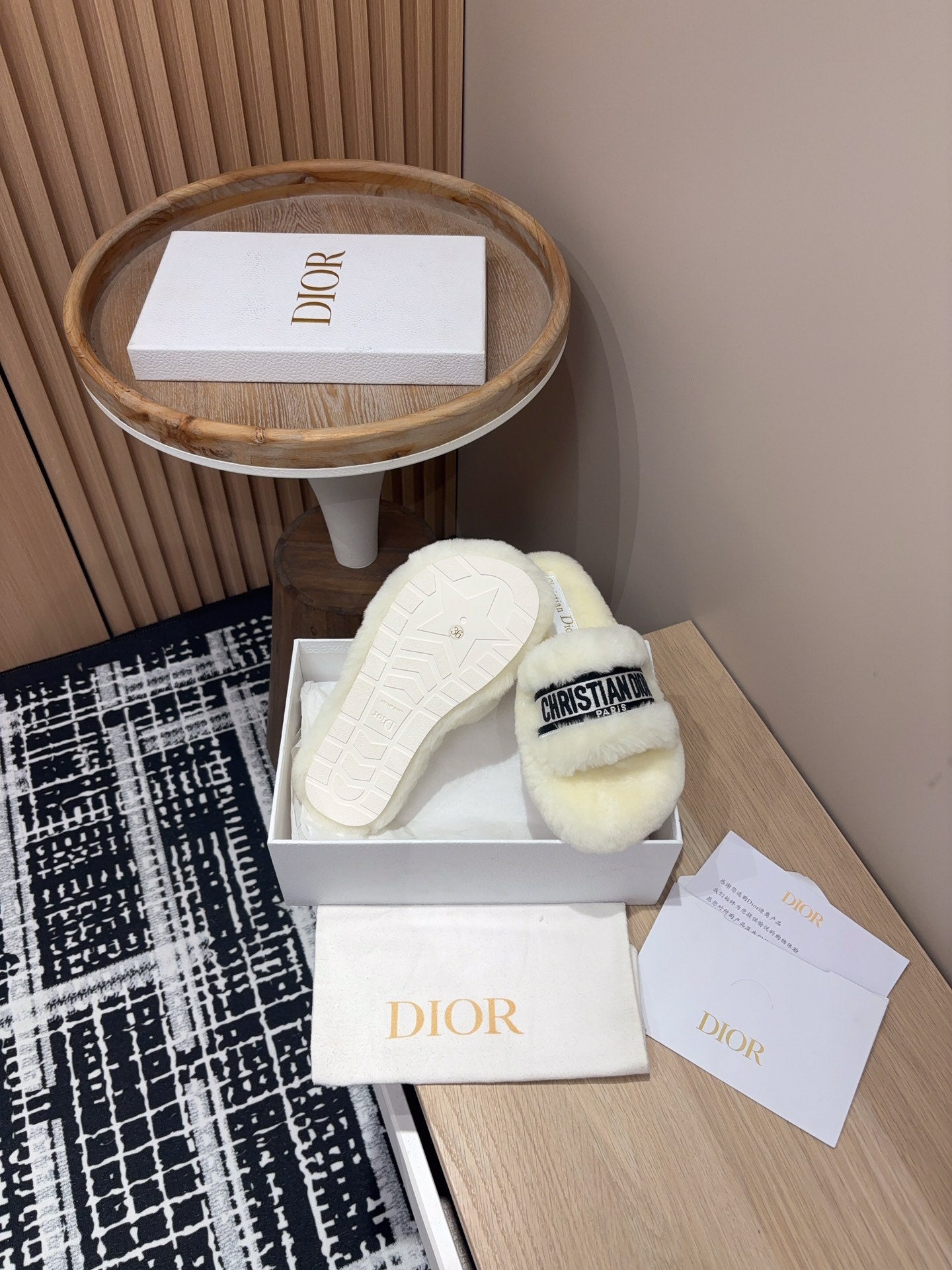 DIOR THICK-SOLE SLIPPERS WHITE CREAM SHEARLING WITH EMBROIDERED LOGO