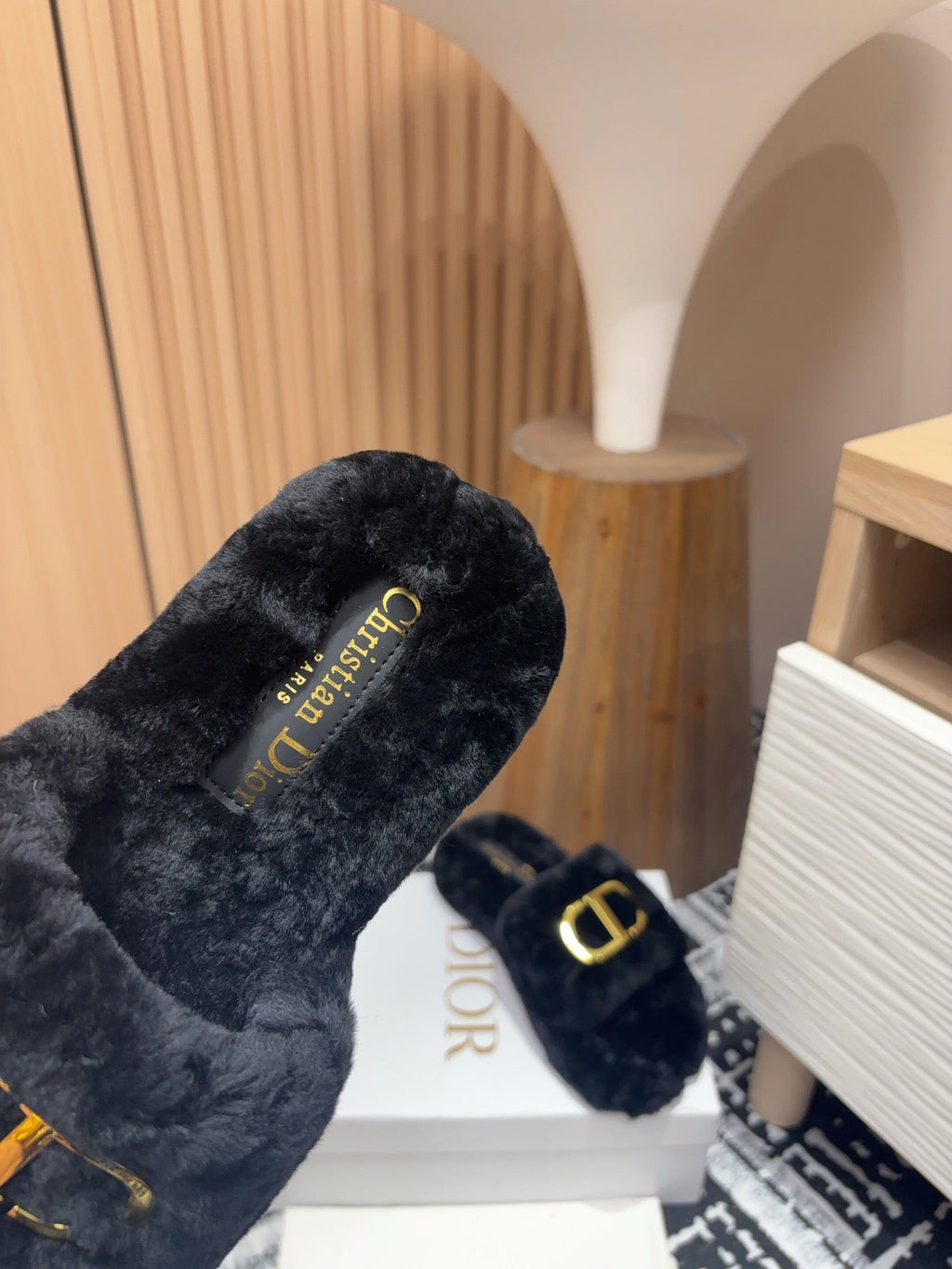 DIOR THICK-SOLE SLIPPER IN BLACK FLEECE WITH GOLD LOGO