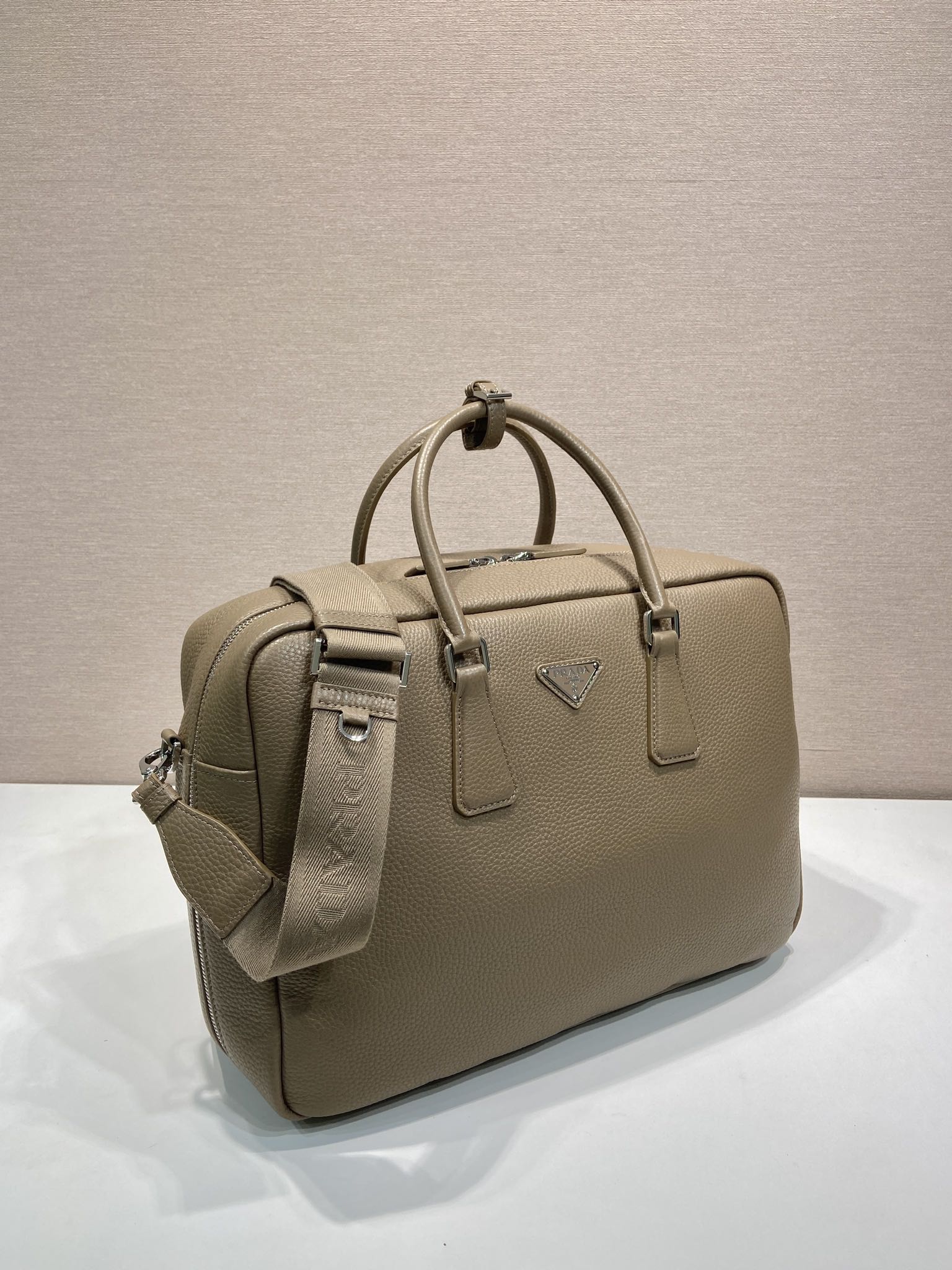 PRADA BRIEFCASE 40 IN DRIED MOSS GRAINED CALFSKIN