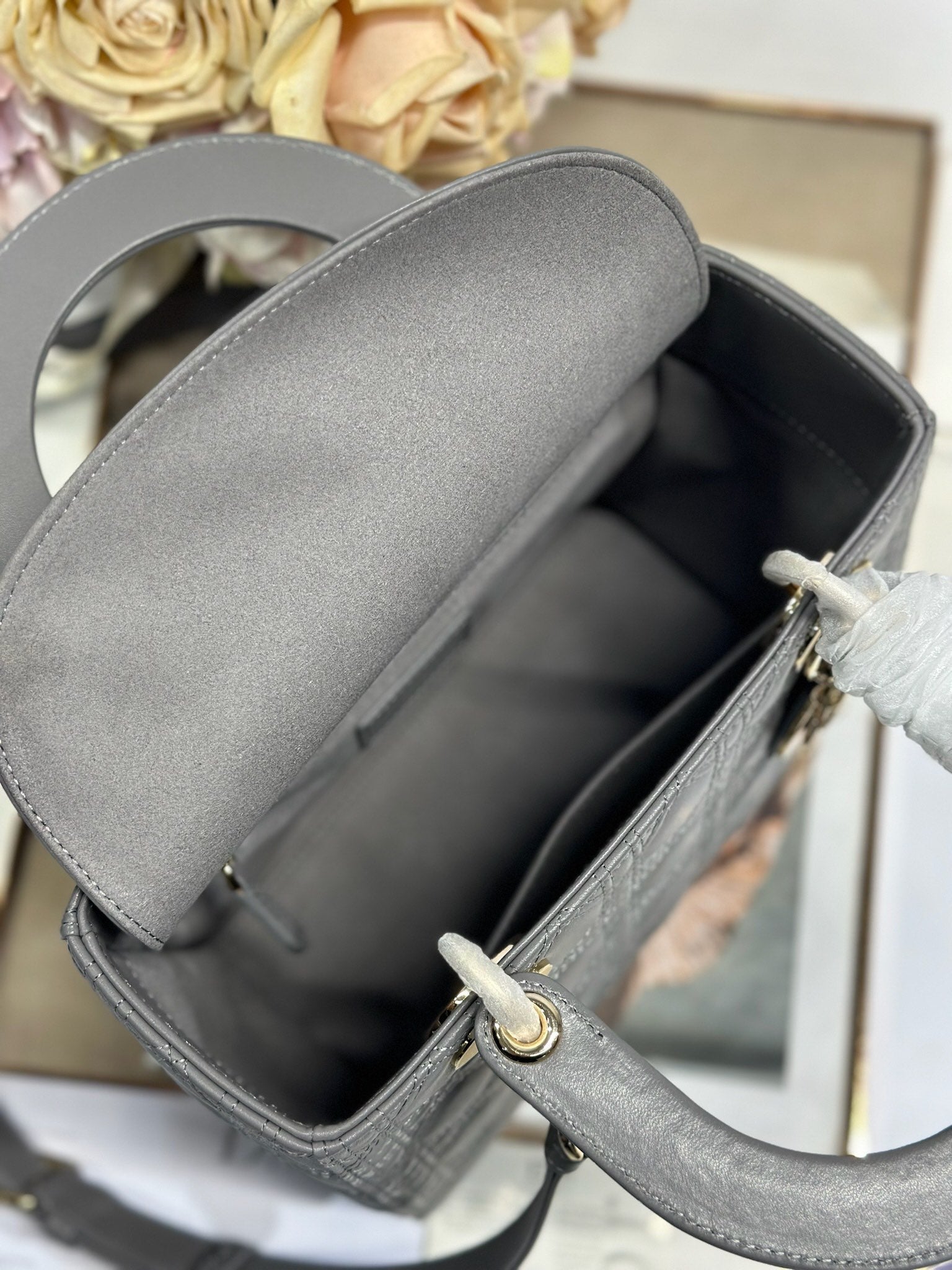 DIOR LADY SMALL BAG 24 IN GREY MACROCANNAGE LAMBSKIN GOLD HARDWARE