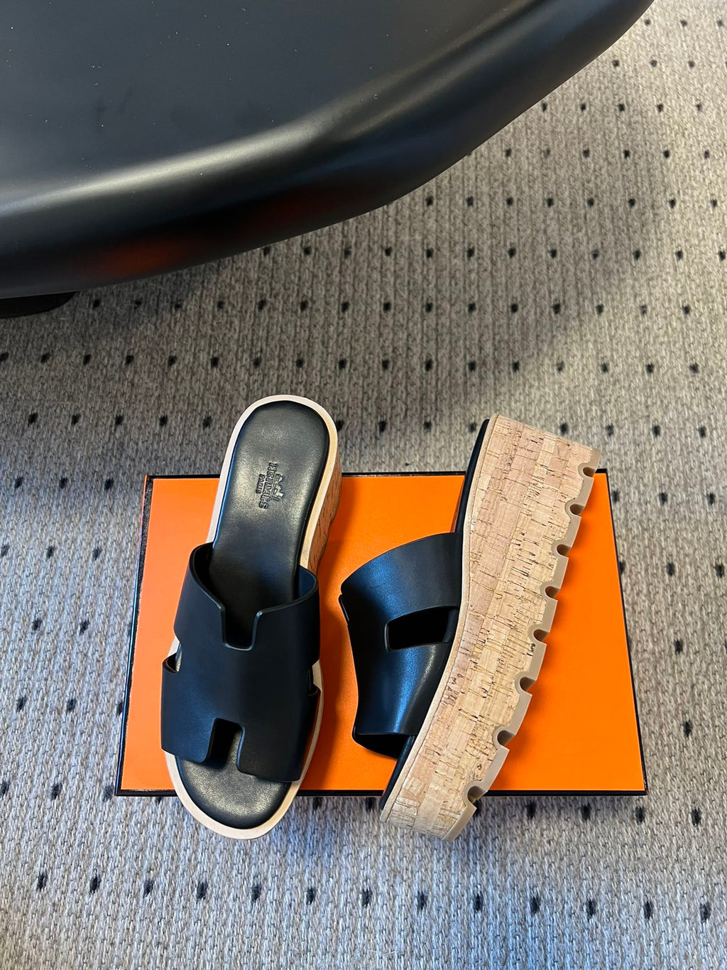 HERMES EZE SANDAL PLATFORM 85 MM IN BLACK CALFSKIN