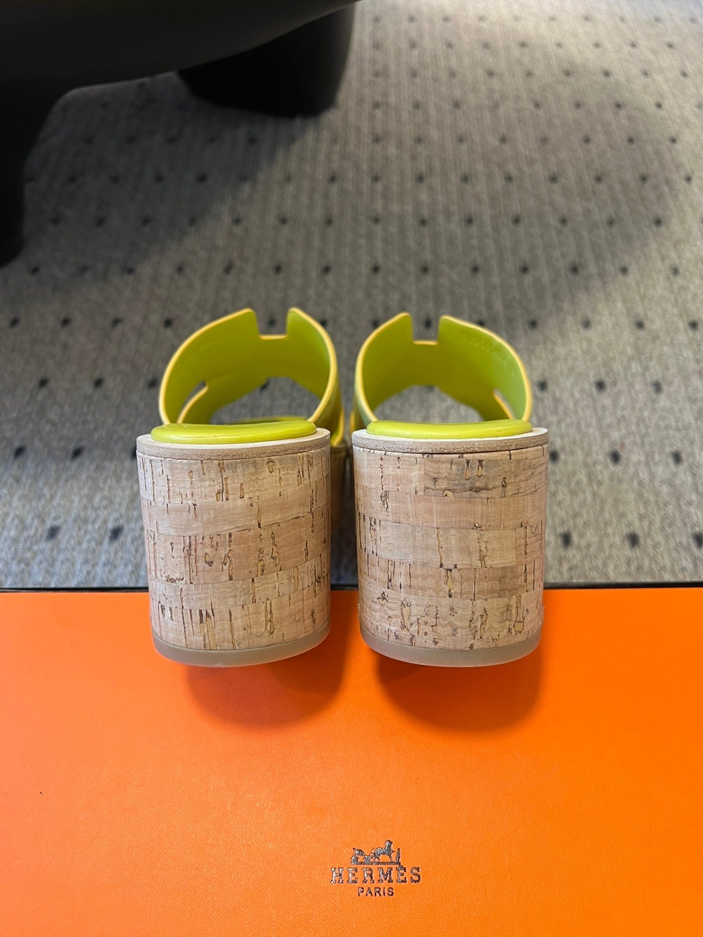 HERMES EZE SANDAL 85 MM IN NEON YELLOW CALFSKIN