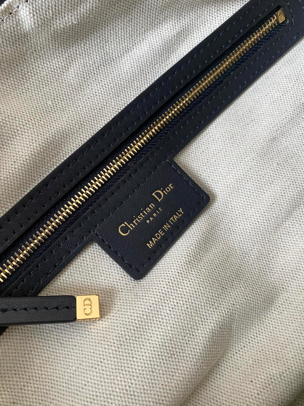 DIOR LARGE D-JOURNEY SHOULDER BAG 33 IN BLACK MONOGRAM OBLIQUE JACQUARD