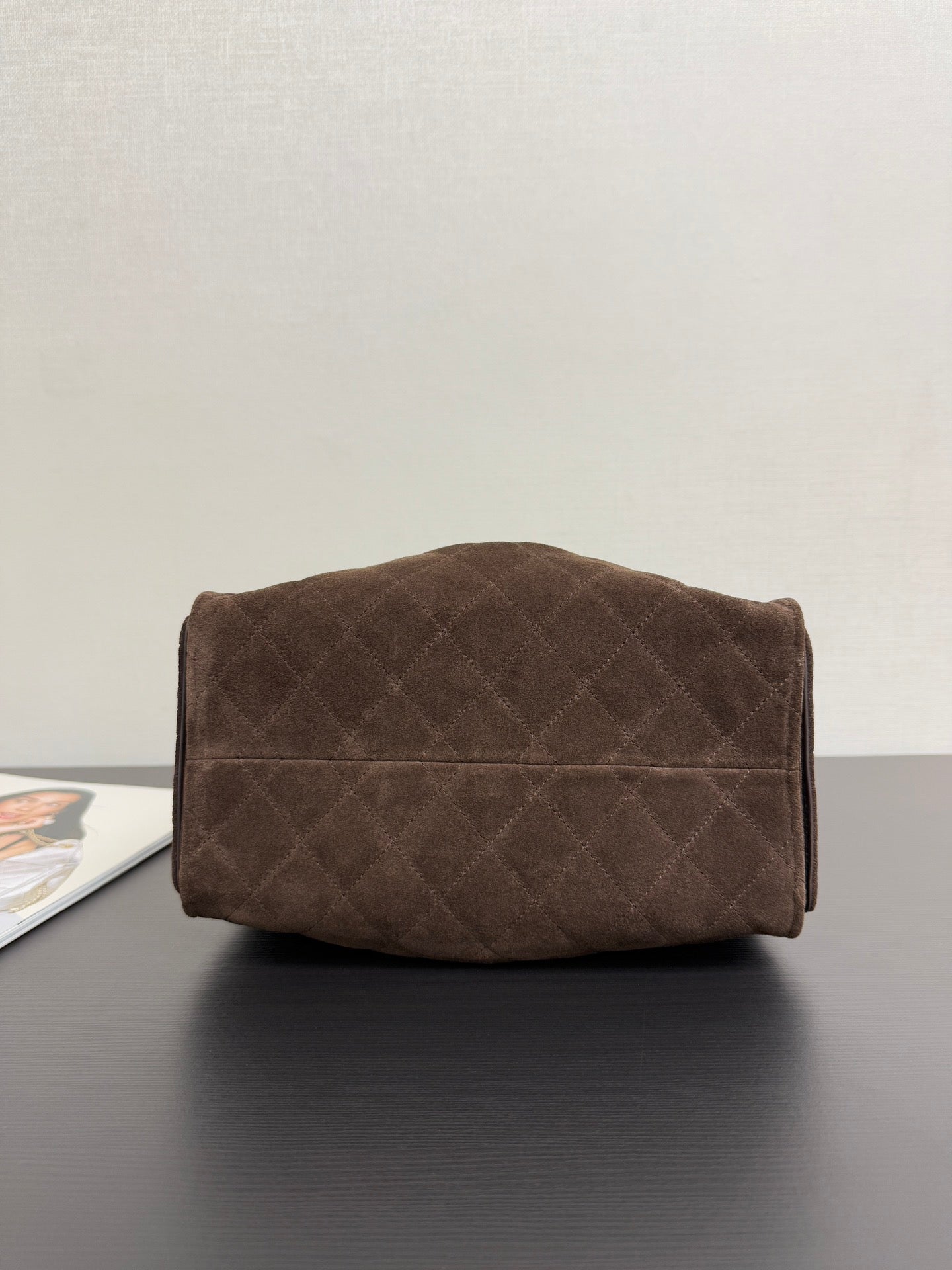 CHANEL 25S HOBO BAG 40 CM IN DARK BROWN SUEDE WITH GOLD HARDWARE