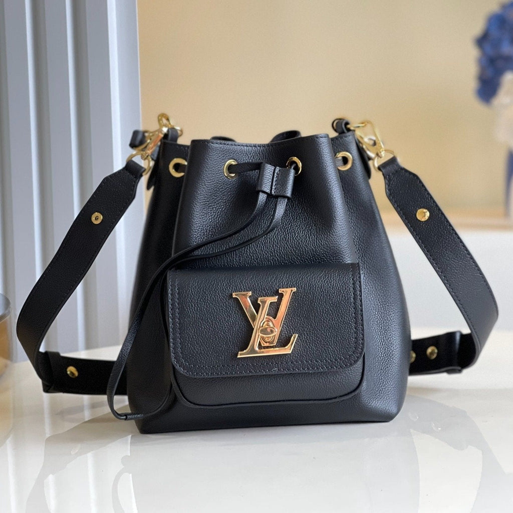 LOUIS VUITTON LV LOCKME BUCKET 23 BLACK GRAINED CALF SKIN