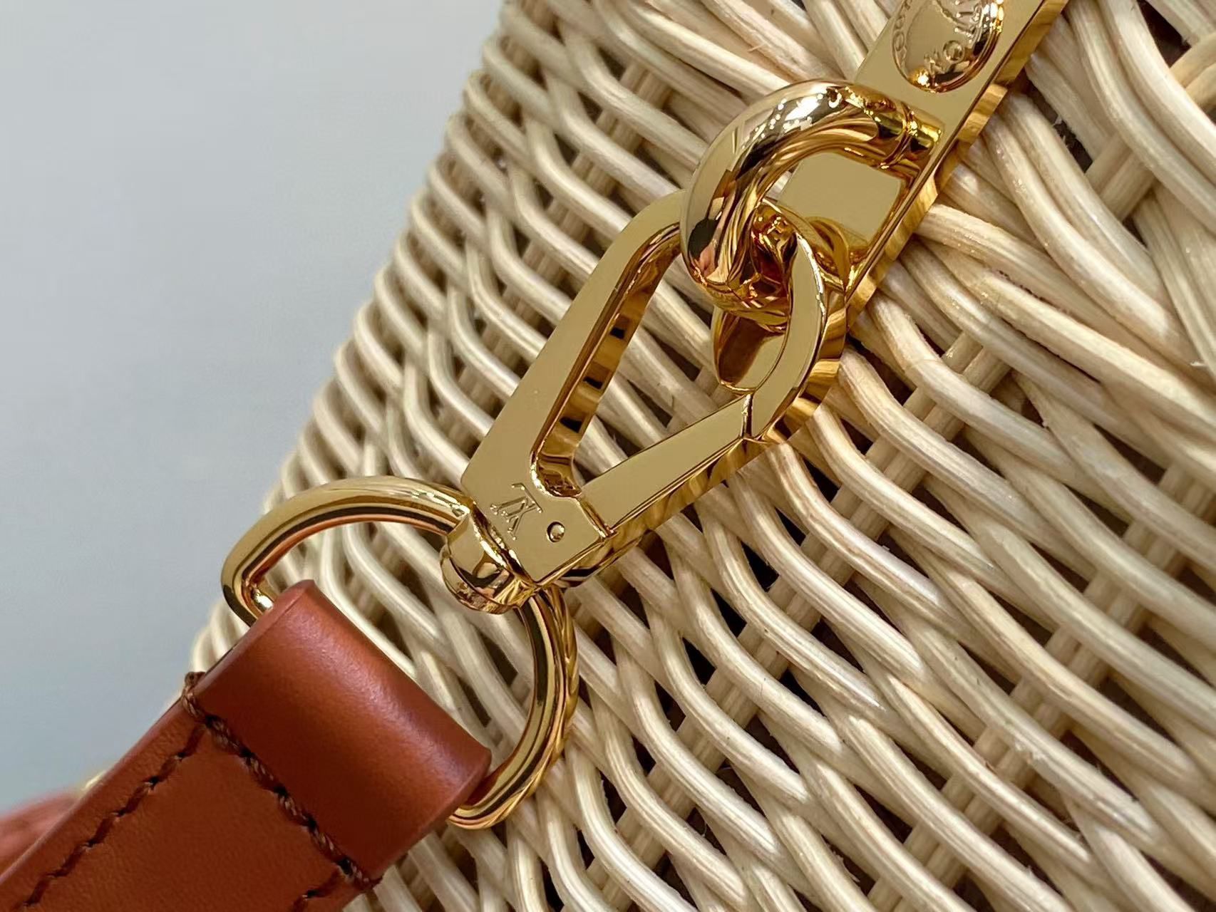 LOUIS VUITTON LV 25S CAPUCINES BB BAG 27 PINIC IN TAN CALFSKIN GOLD HARDWARE