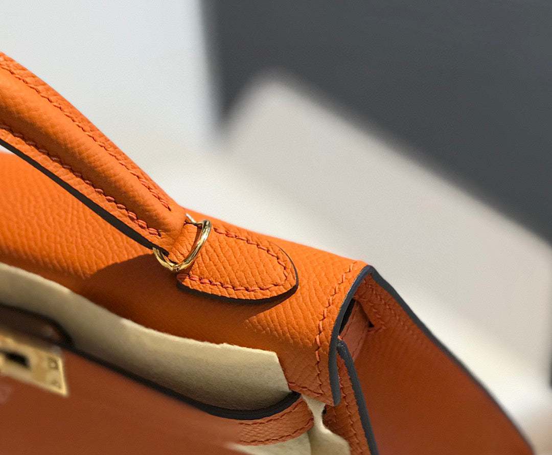 HERMES KELLY MINI 20 ORANGE EPSOM GOLD HARDWARE