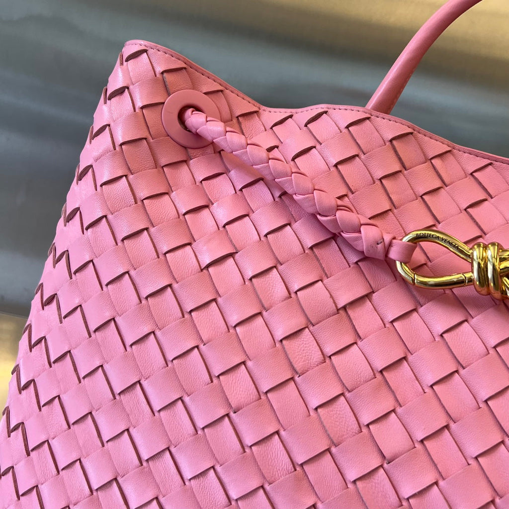 BOTTEGA VENETA LARGE ANDIAMO 45CM PINK LAMBSKIN