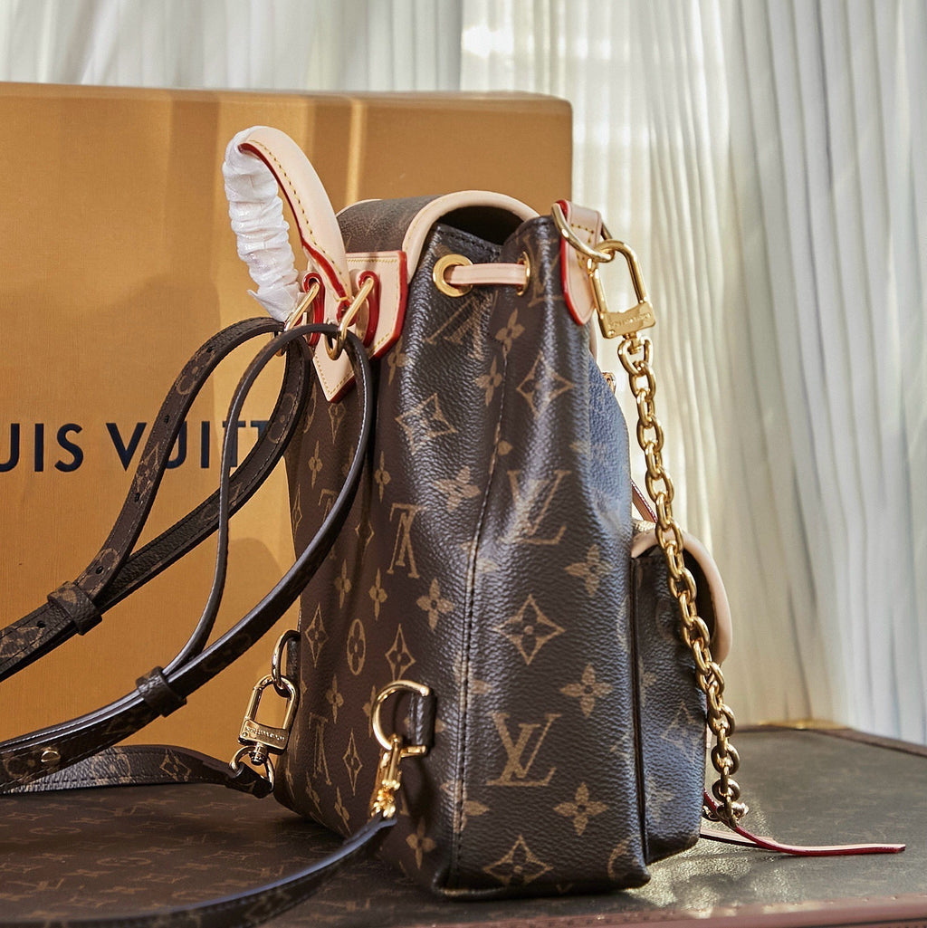 LOUIS VUITTON BACKPACK EXCURSION PM 23 MONOGRAM