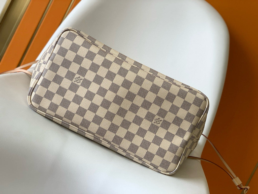 LOUIS VUITTON NEVERFULL MM 32 GREY CREAM DAMIER AZUR INSIDE COLOUR 1