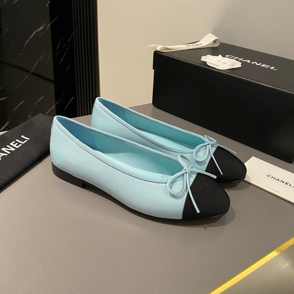 CHANEL BALLET FLATS LIGHT BLUE BLACK LAMBSKIN