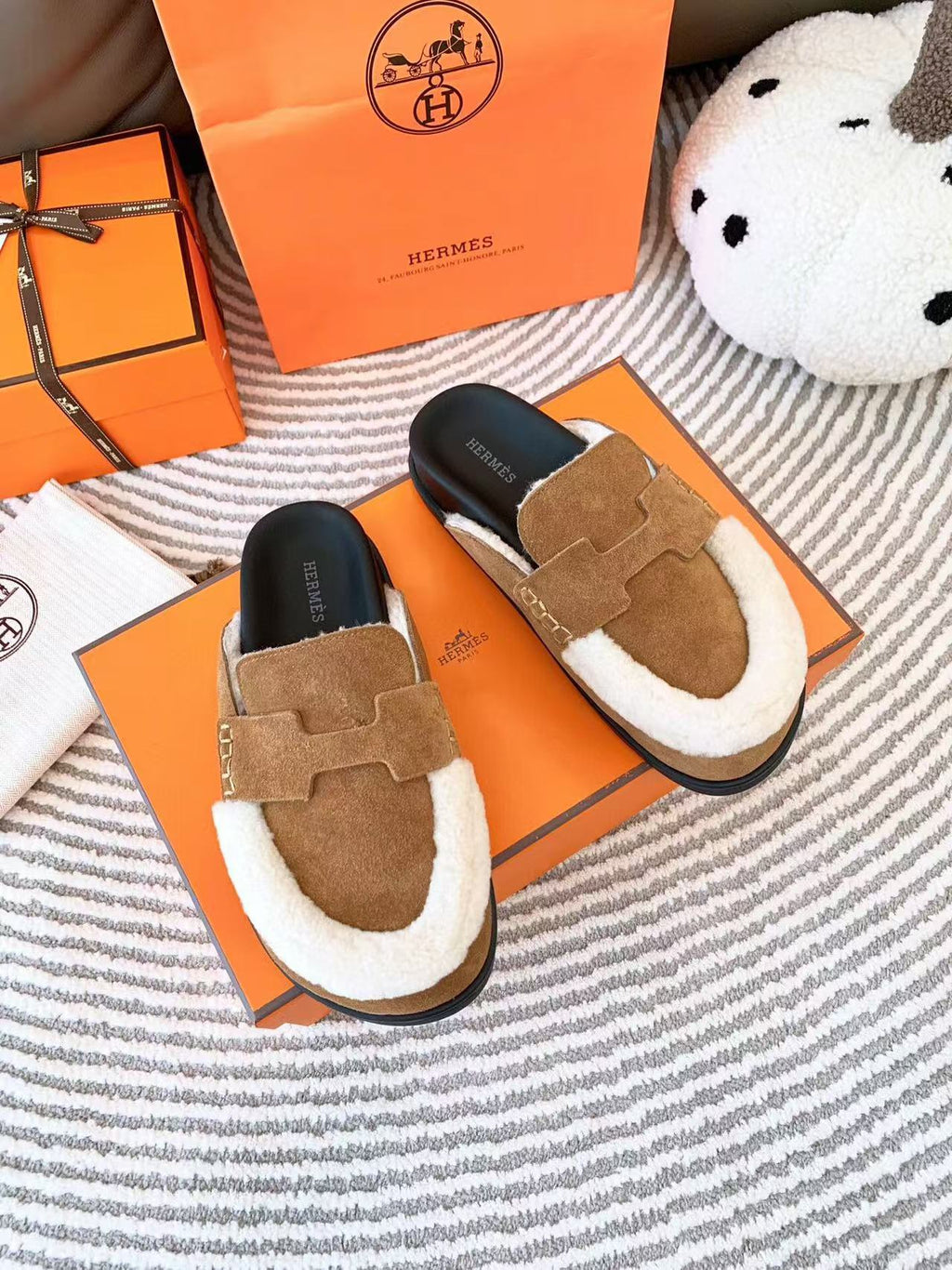 HERMES G0 MULE BROWN SUEDE SHEARLING