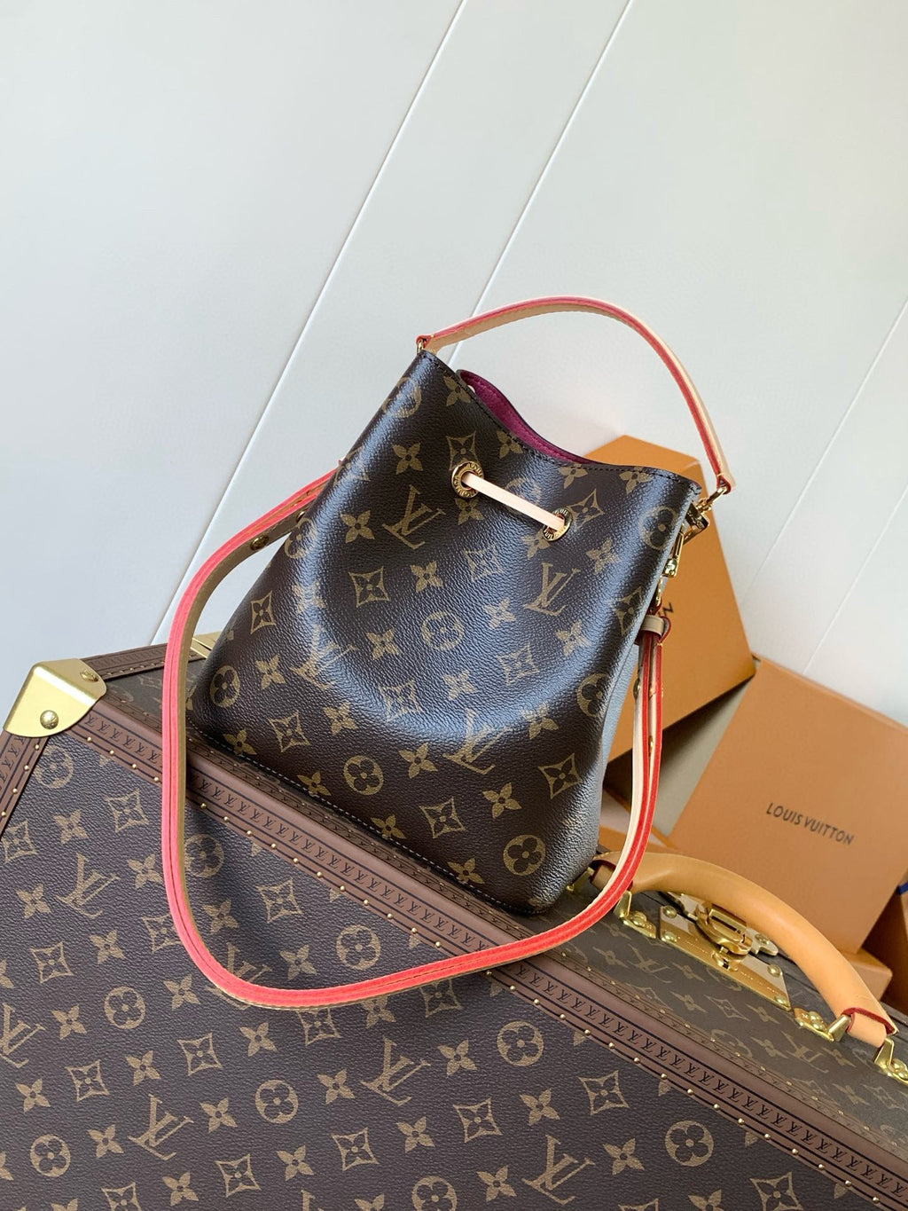 LOUIS VUITTON NÉONOÉ BB 20 IN BROWN MONOGRAM CANVAS