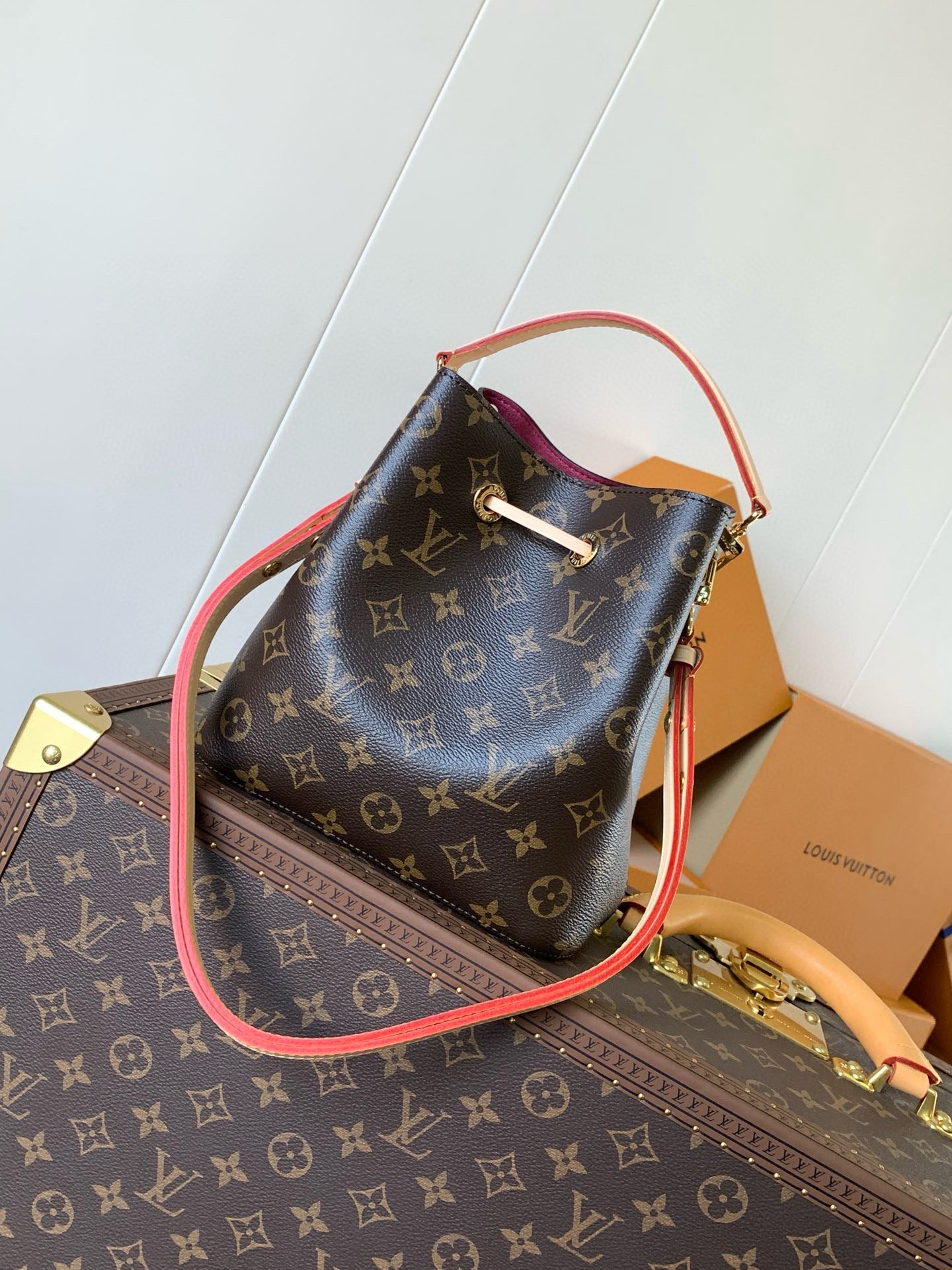LOUIS VUITTON NÉONOÉ BB 20 IN BROWN MONOGRAM CANVAS