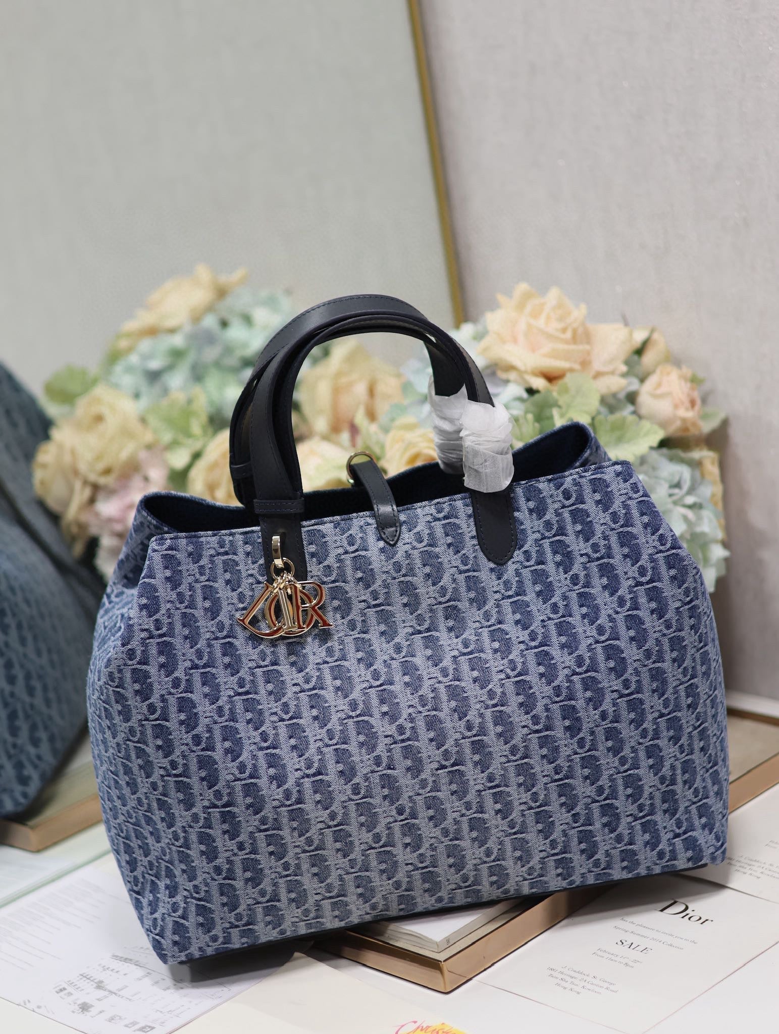 DIOR LARGE TOUJOURS 37 BLUE DENIM OBLIQUE JACQUARD