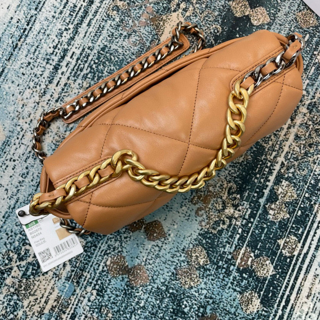CHANEL MEDIUM 26 FLAP BAG IN PEANUT LAMBSKIN