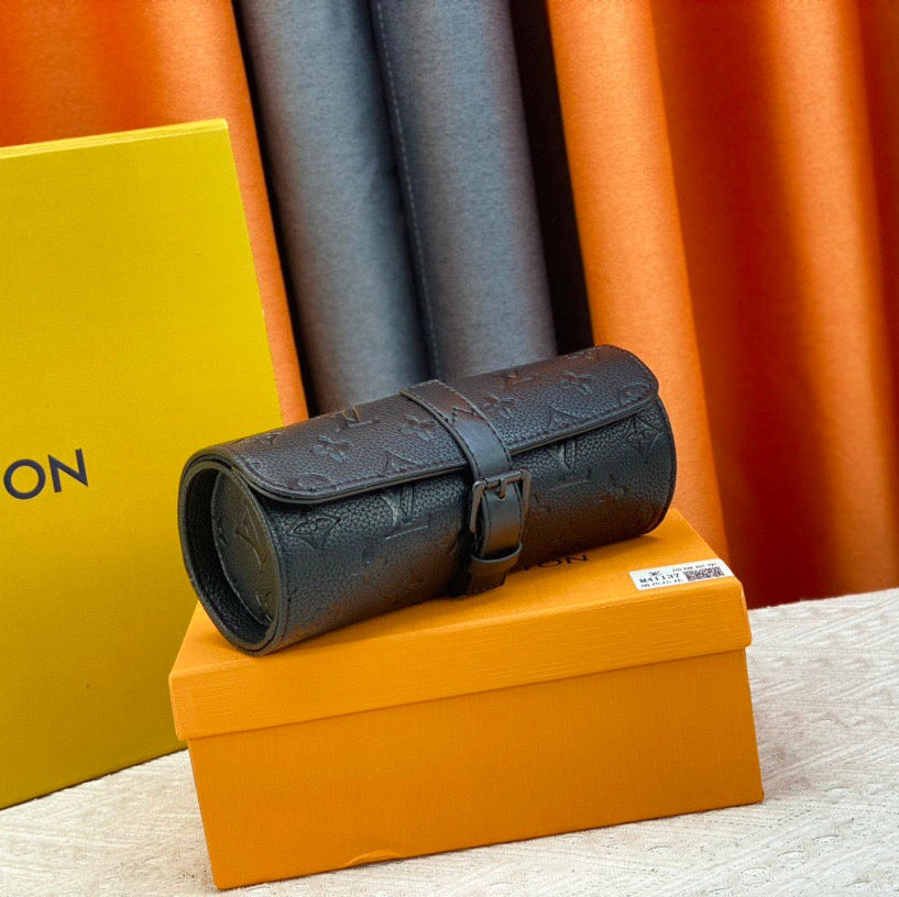 LOUIS VUITTON ETUI 3 MONTRES MONOGRAM TAURILLON BLACK CALFSKIN